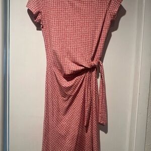 Elegant Pink Patterned Dress